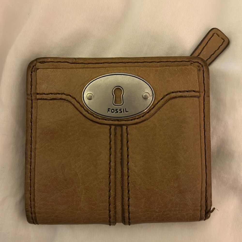 Fossil wallet
